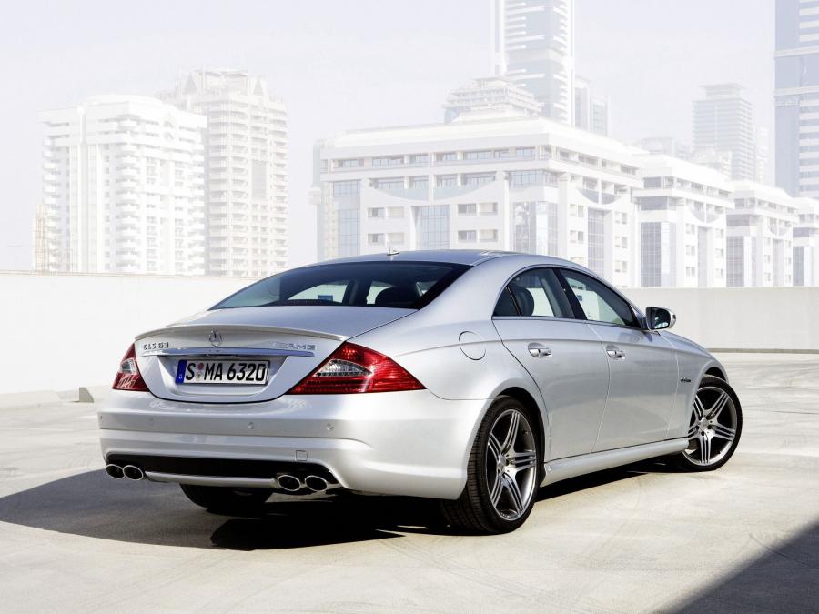  Mercedes-Benz CLS63 AMG 2008 года  (фото 15 из 17)
